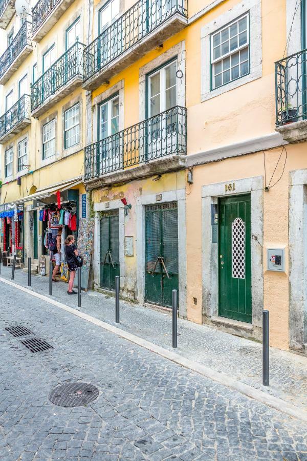 Alfama, Bright And Spacious With Private Terrace, By Timecooler Лісабон Екстер'єр фото