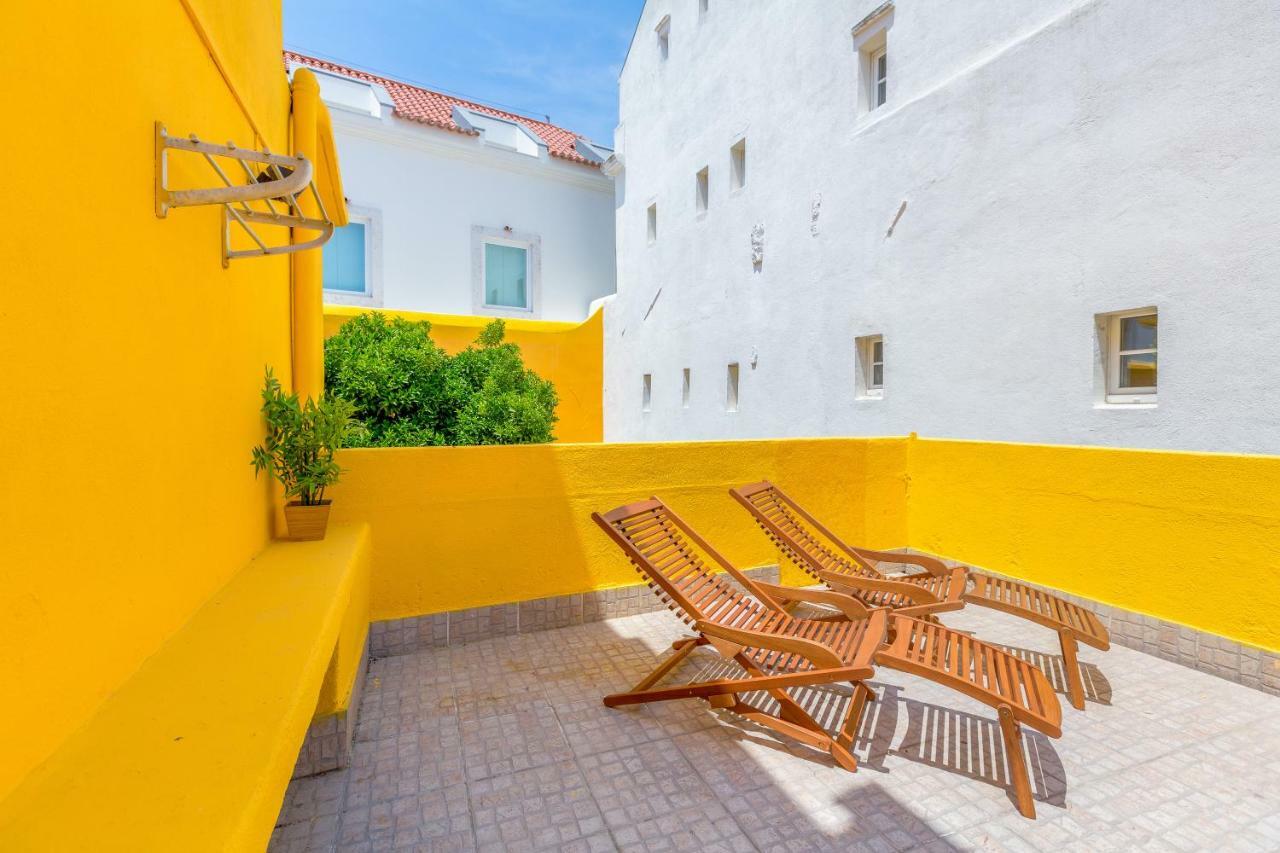 Alfama, Bright And Spacious With Private Terrace, By Timecooler Лісабон Екстер'єр фото